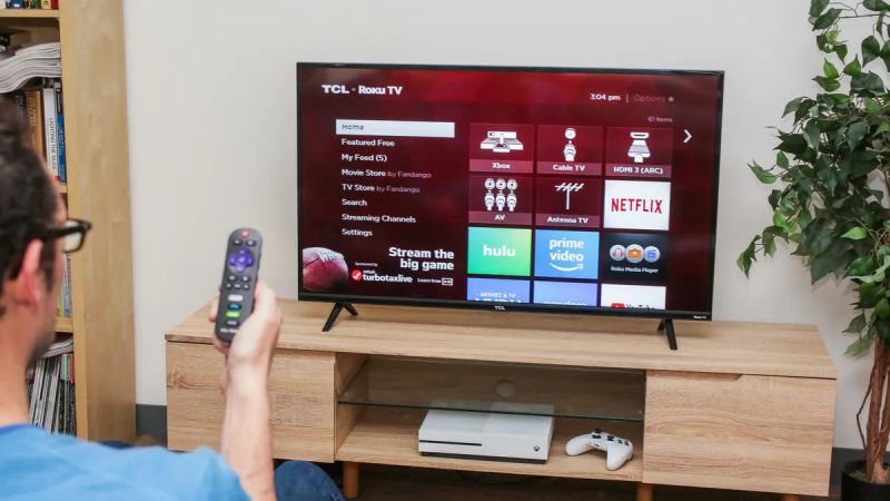 [6 Ways] Fix TCL tv screen goes black but sound still works (2023